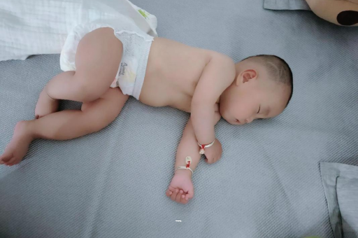 双峰怀孕初期腰特别酸